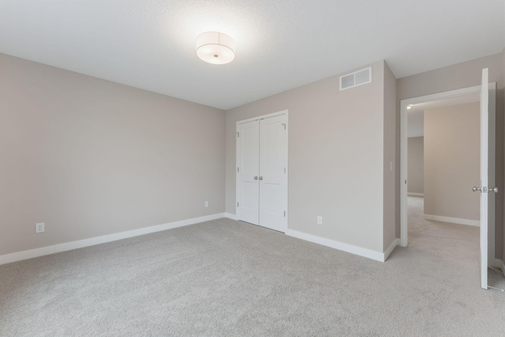 7427 Water Street Shakopee, MN 55379 - Photo 32 of 47