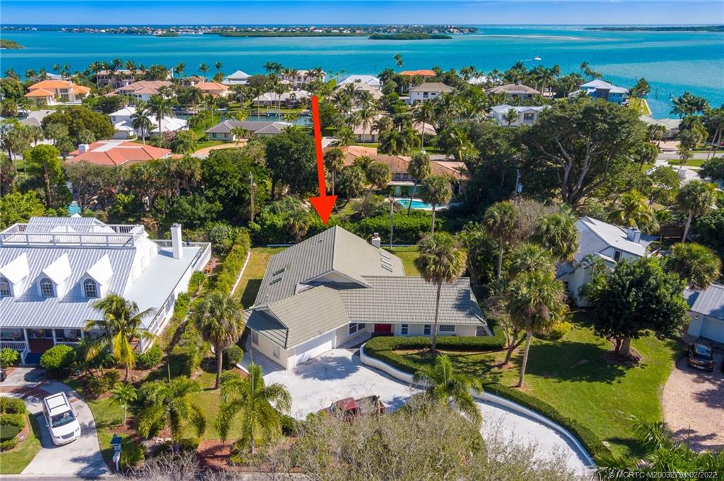 6 Middle Road Stuart, FL 34996 - Photo 8 of 22 an aerial view of a house with yard swimming pool and outdoor seating