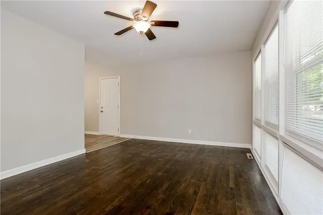 $1,310 | 6401 East 149th Street, Grandview, MO 64030