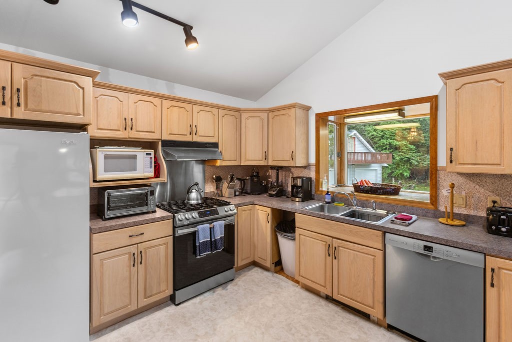 1089 Hogg Mountain Road Fleischmanns, NY 12430 - Photo 15 of 50