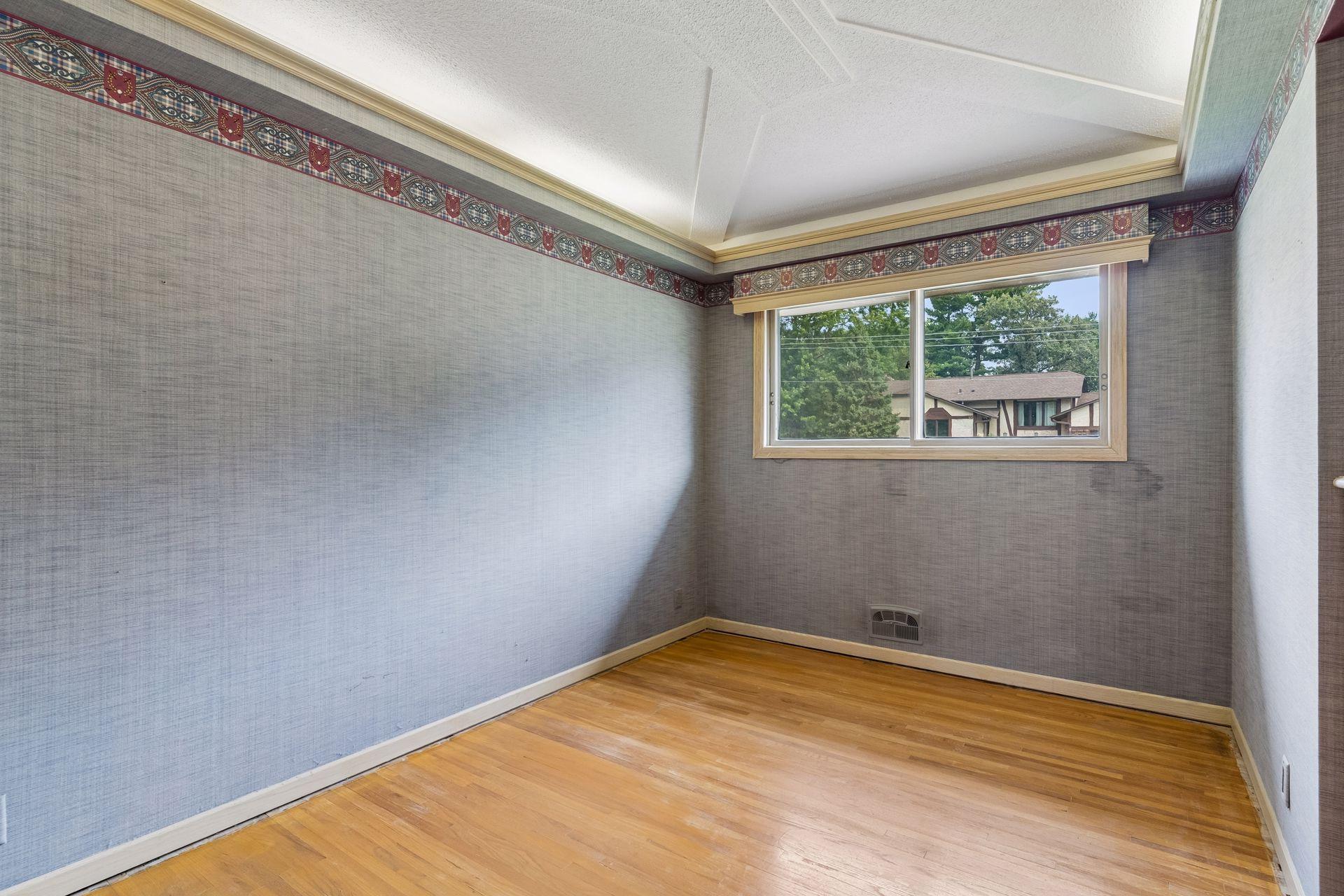 90 County Rd F Vadnais Heights, MN 55127 - Photo 19 of 39 Gallery Image 19