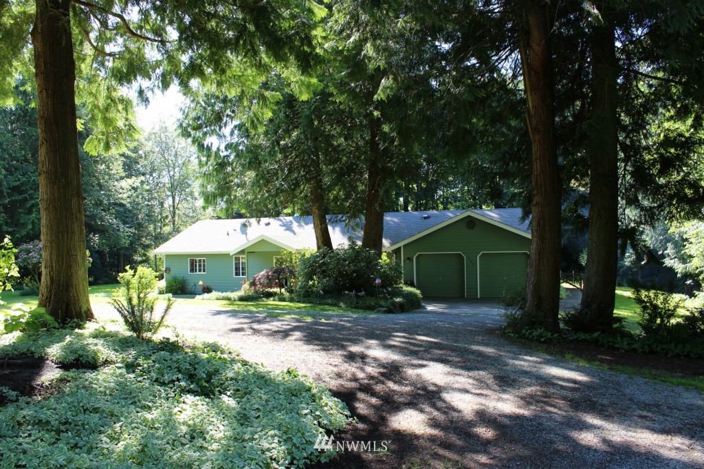 540 East Mountain View Road Camano Island, WA 98282 - Photo 1 of 25 Gallery Image 1
