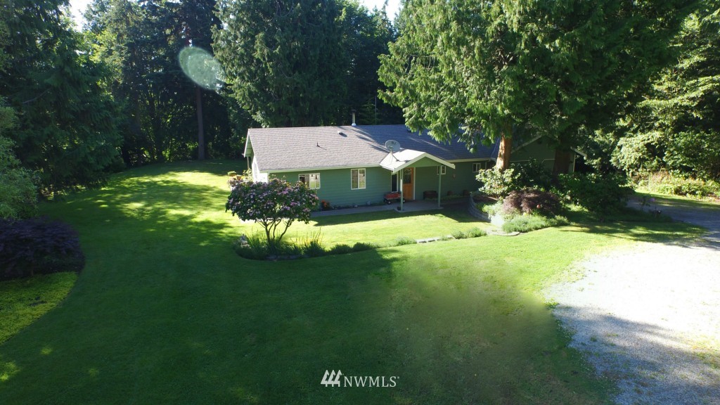 540 East Mountain View Road Camano Island, WA 98282 - Photo 2 of 25 Gallery Image 2