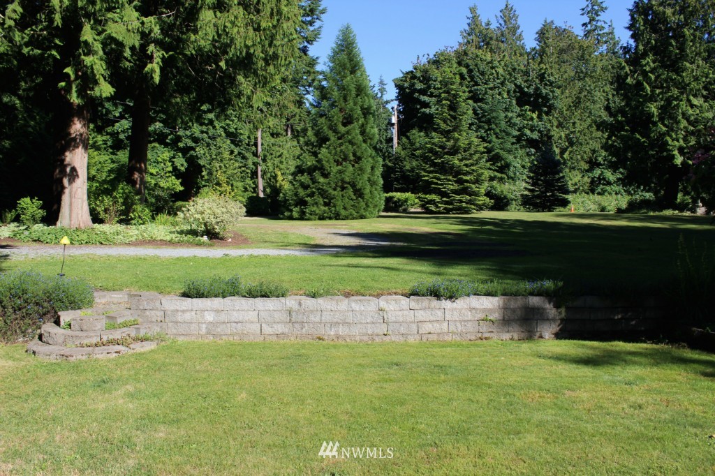 540 East Mountain View Road Camano Island, WA 98282 - Photo 13 of 25 Gallery Image 13