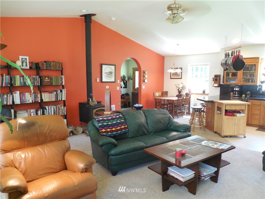 540 East Mountain View Road Camano Island, WA 98282 - Photo 17 of 25 Gallery Image 17