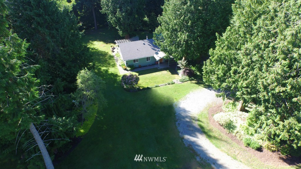 540 East Mountain View Road Camano Island, WA 98282 - Photo 3 of 25 Gallery Image 3