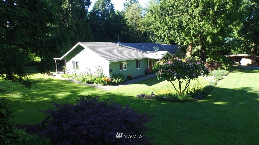 540 East Mountain View Road Camano Island, WA 98282 - Photo 10 of 25 Gallery Image 10