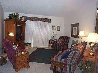 1778 South Raisinville Road Monroe, MI 48161 - Photo 3 of 10 671772-2.JPG