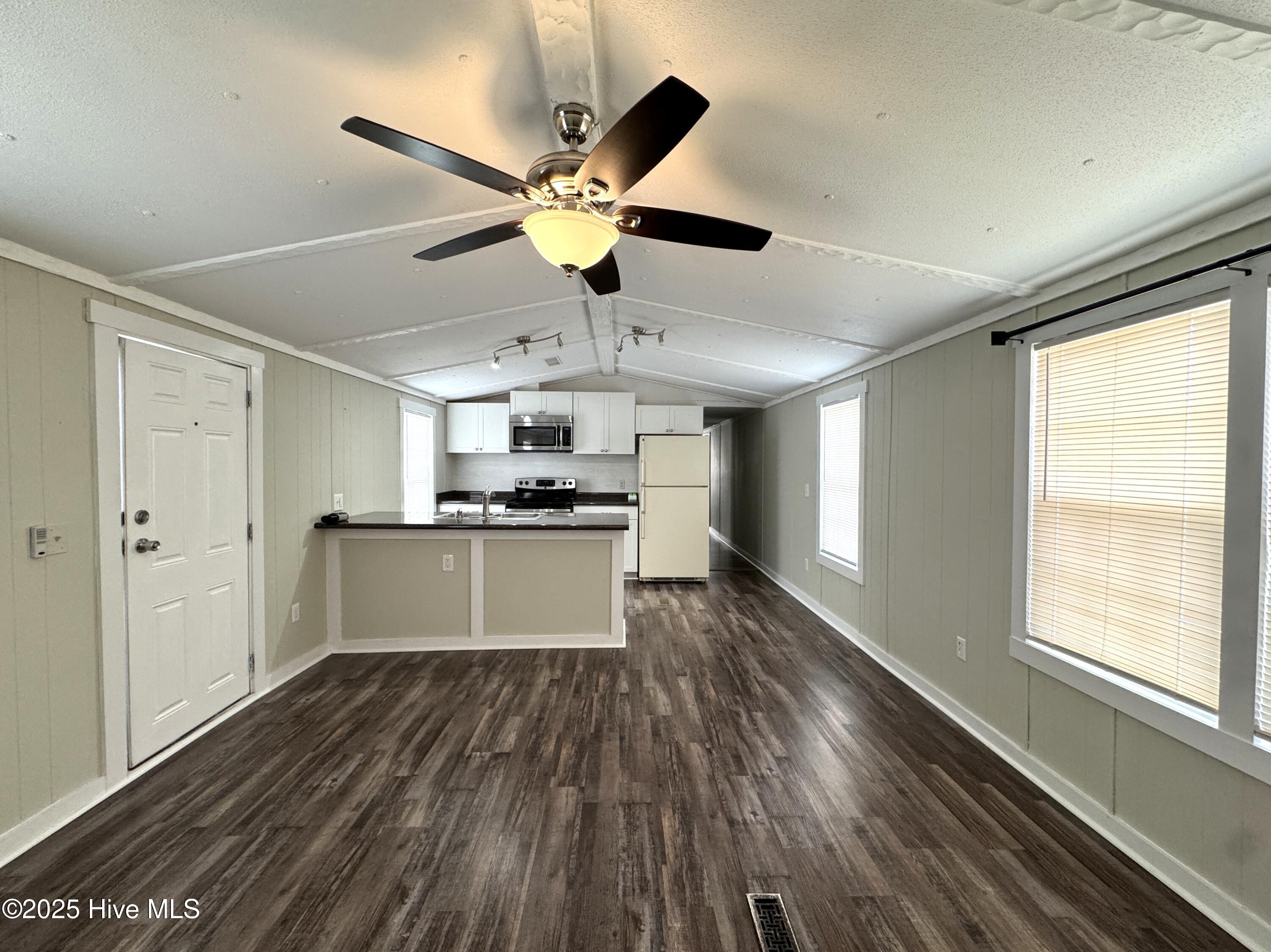 171 Johnny Parker Road, Unit 2 Jacksonville, NC 28540 - Photo 2 of 12 20251122_155609855_iOS
