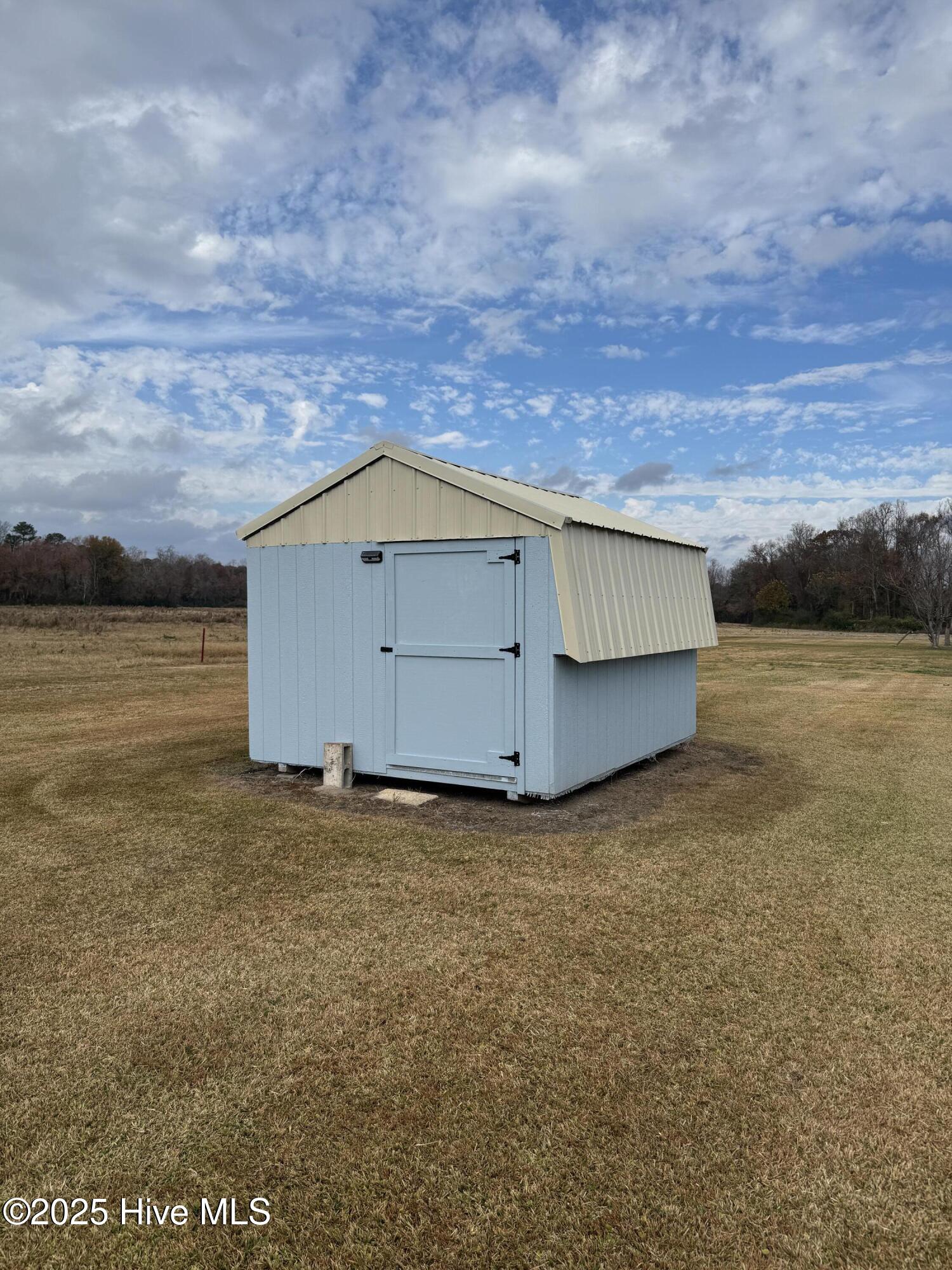 171 Johnny Parker Road, Unit 2 Jacksonville, NC 28540 - Photo 10 of 12 20251122_160000263_iOS
