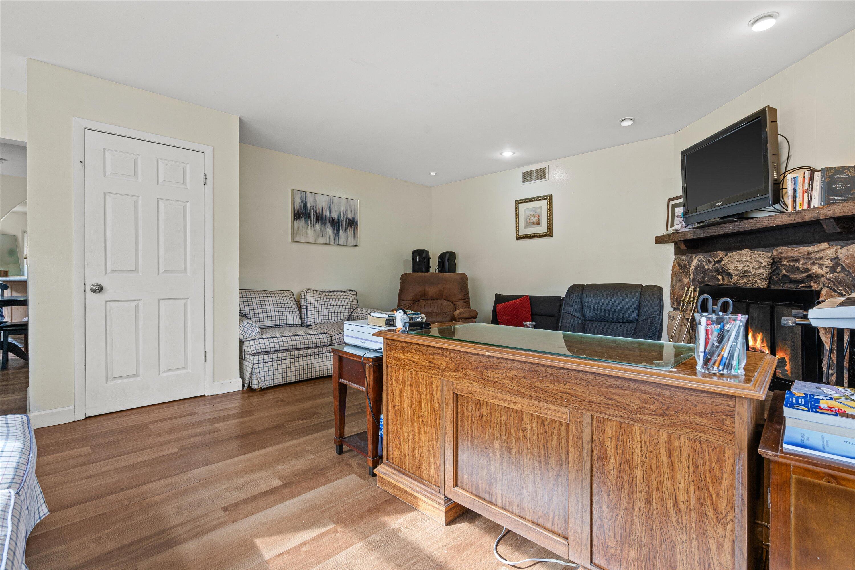 4480 North 83rd Street Milwaukee, WI 53218 - Photo 20 of 37 14-DSC03014