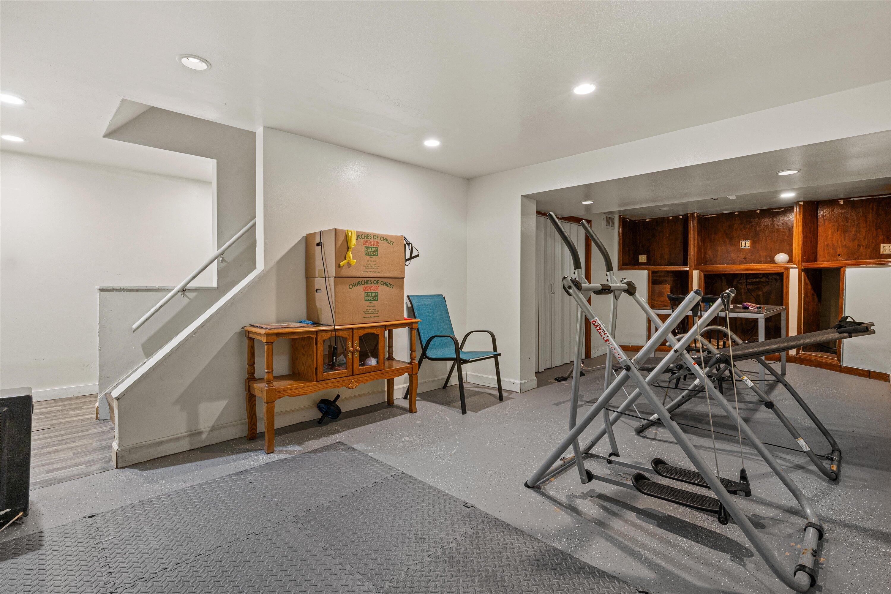 4480 North 83rd Street Milwaukee, WI 53218 - Photo 27 of 37 17-DSC03035