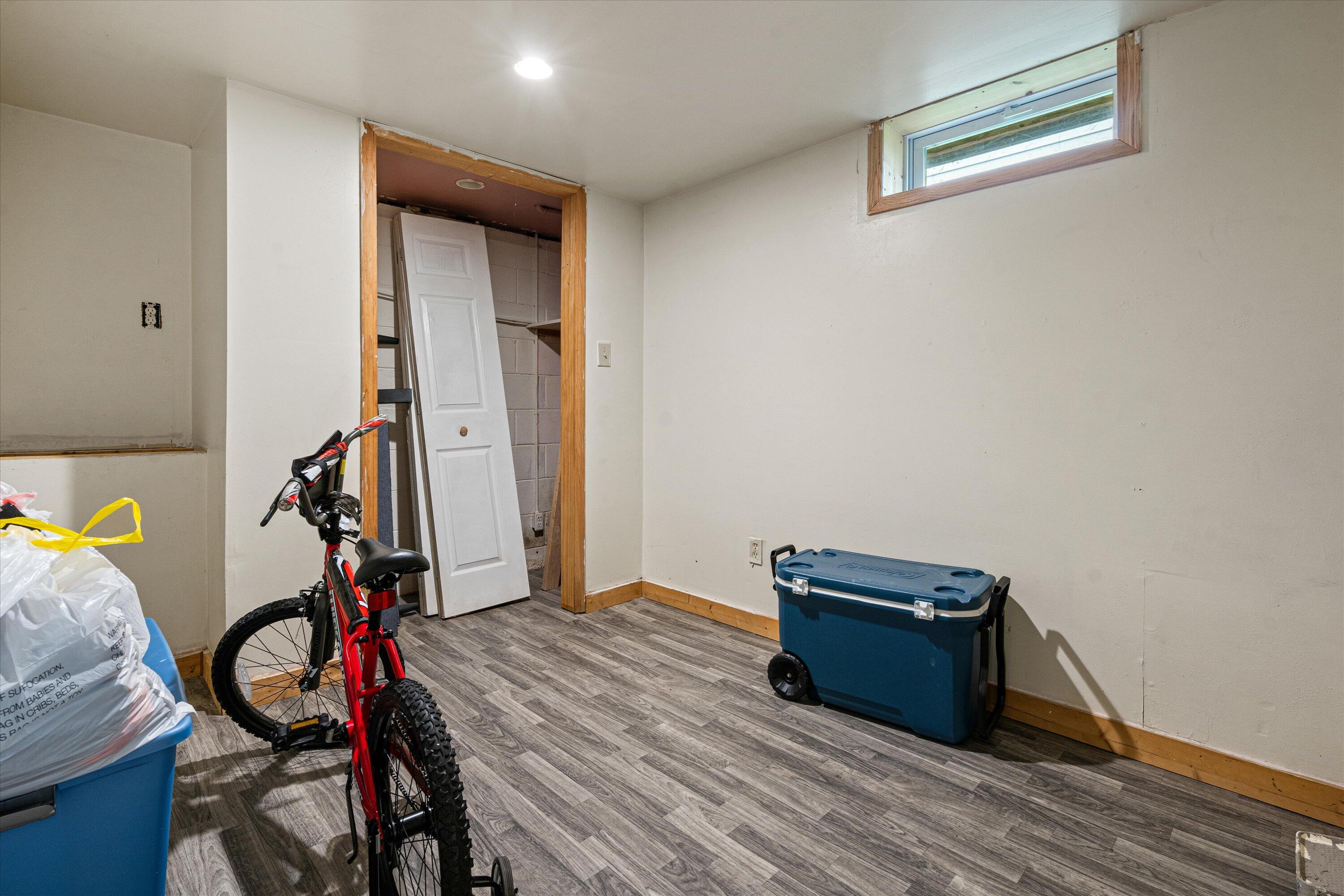 4480 North 83rd Street Milwaukee, WI 53218 - Photo 28 of 37 18-DSC03044