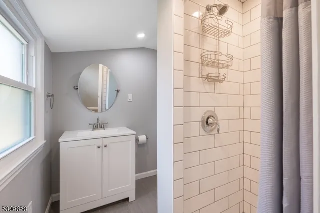 $4,500 | 57 Springfield Avenue, Summit, NJ 07901