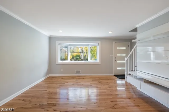 $4,500 | 57 Springfield Avenue, Summit, NJ 07901