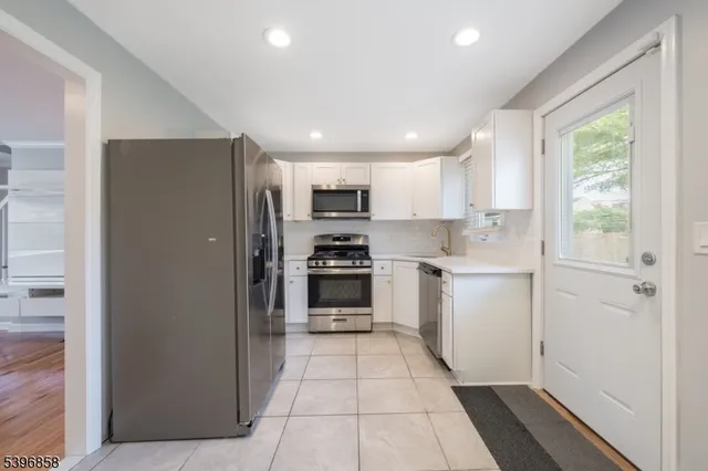 $4,500 | 57 Springfield Avenue, Summit, NJ 07901