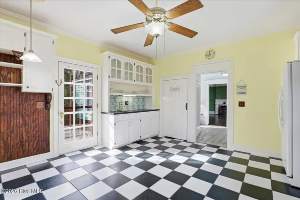 $285,000 | 109 North Greene Street, Snow Hill, NC 28580