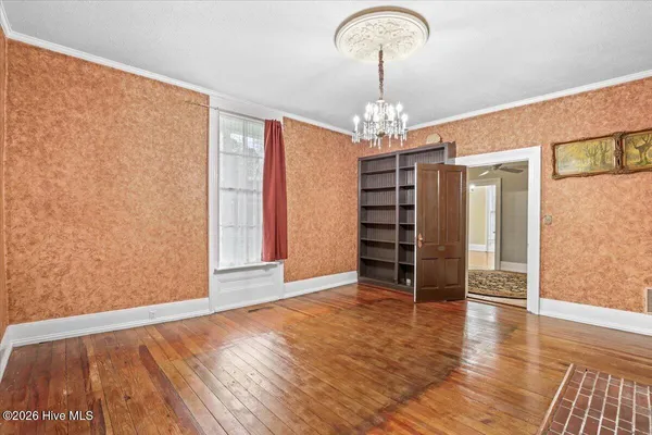 $285,000 | 109 North Greene Street, Snow Hill, NC 28580