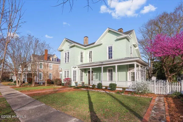 $285,000 | 109 North Greene Street, Snow Hill, NC 28580