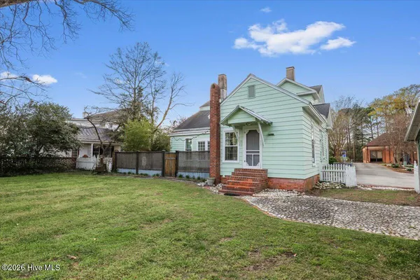 $285,000 | 109 North Greene Street, Snow Hill, NC 28580