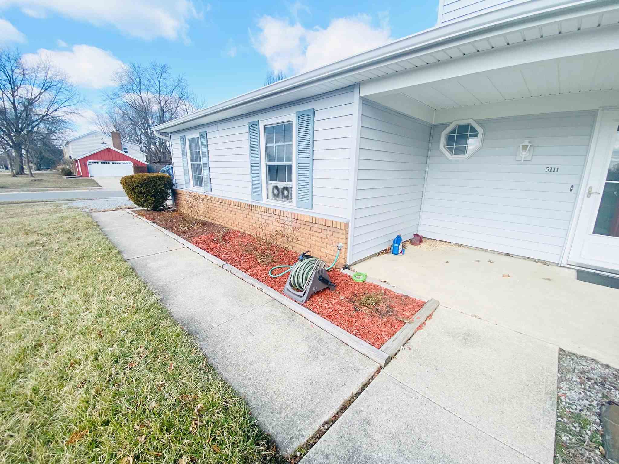 5111 Trier Road Fort Wayne, IN 46815 - Photo 3 of 19 Gallery Image 3