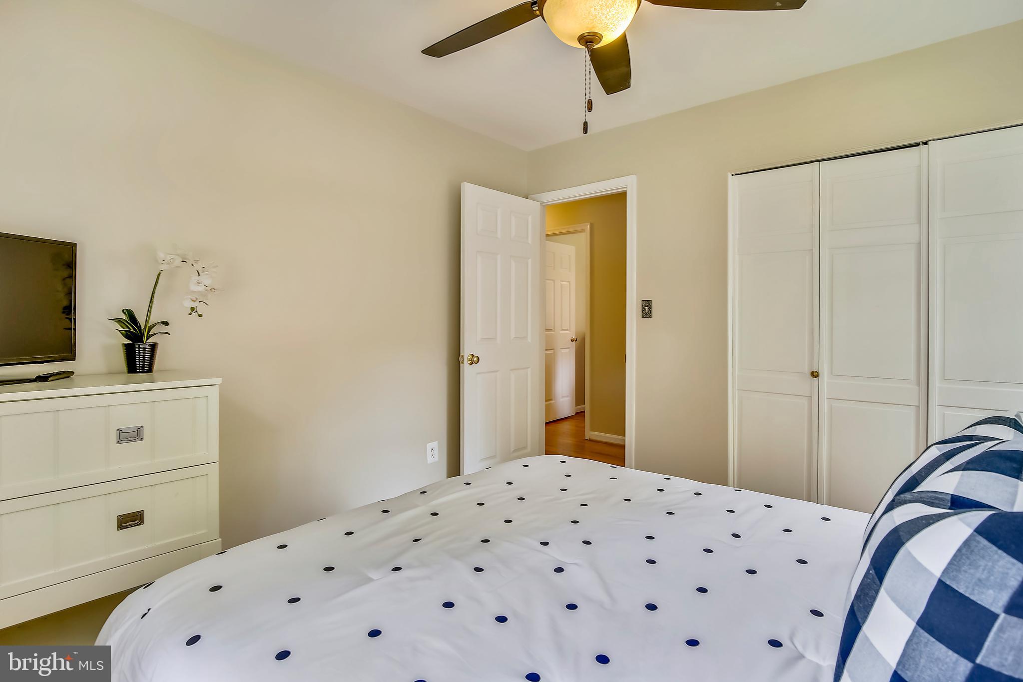 8844 Stark Road Annandale, VA 22003 - Photo 27 of 57 3rd Bedroom has Hardwoods too!