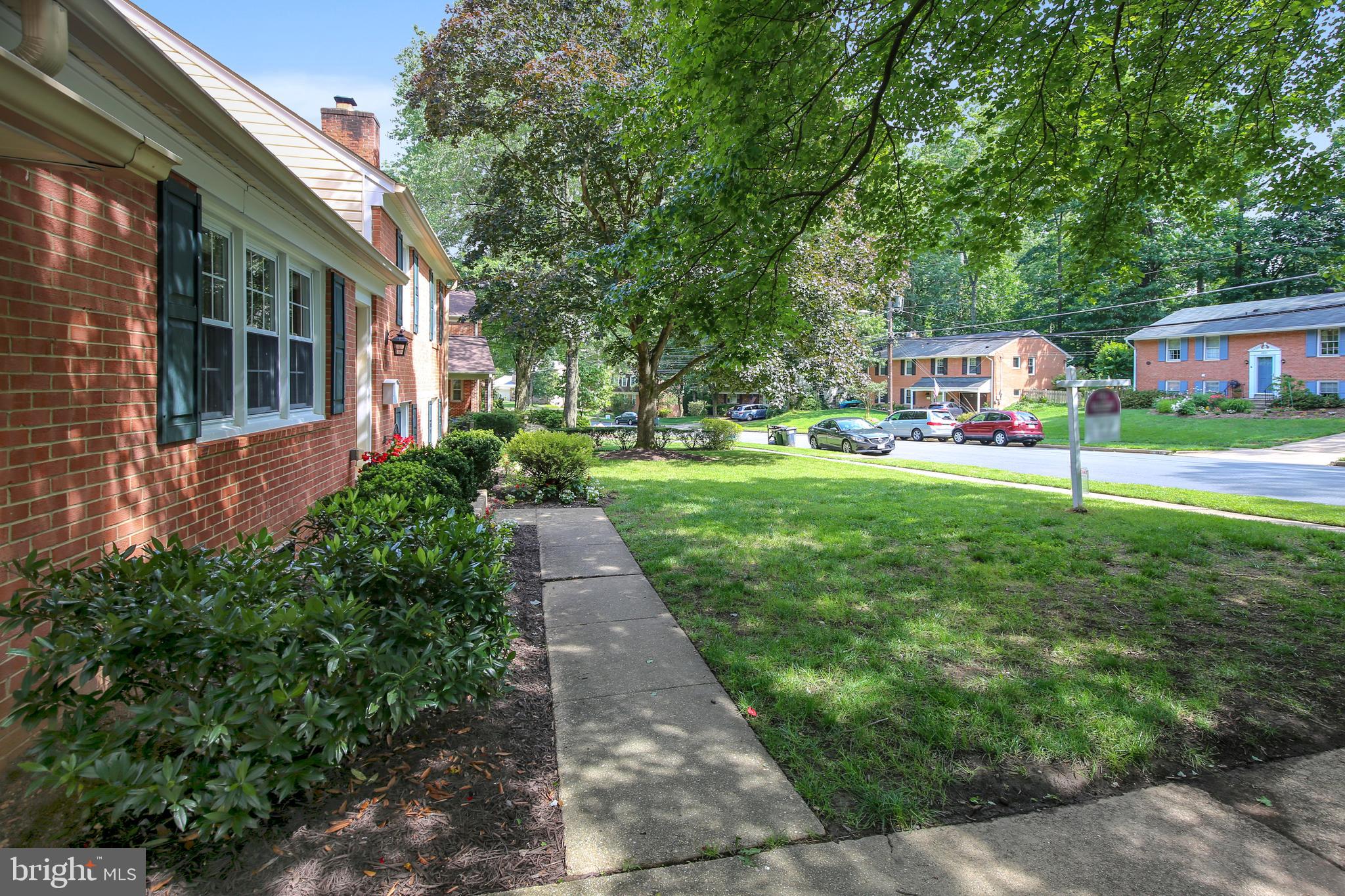 8844 Stark Road Annandale, VA 22003 - Photo 46 of 57 Wide Neighborhood Streets!