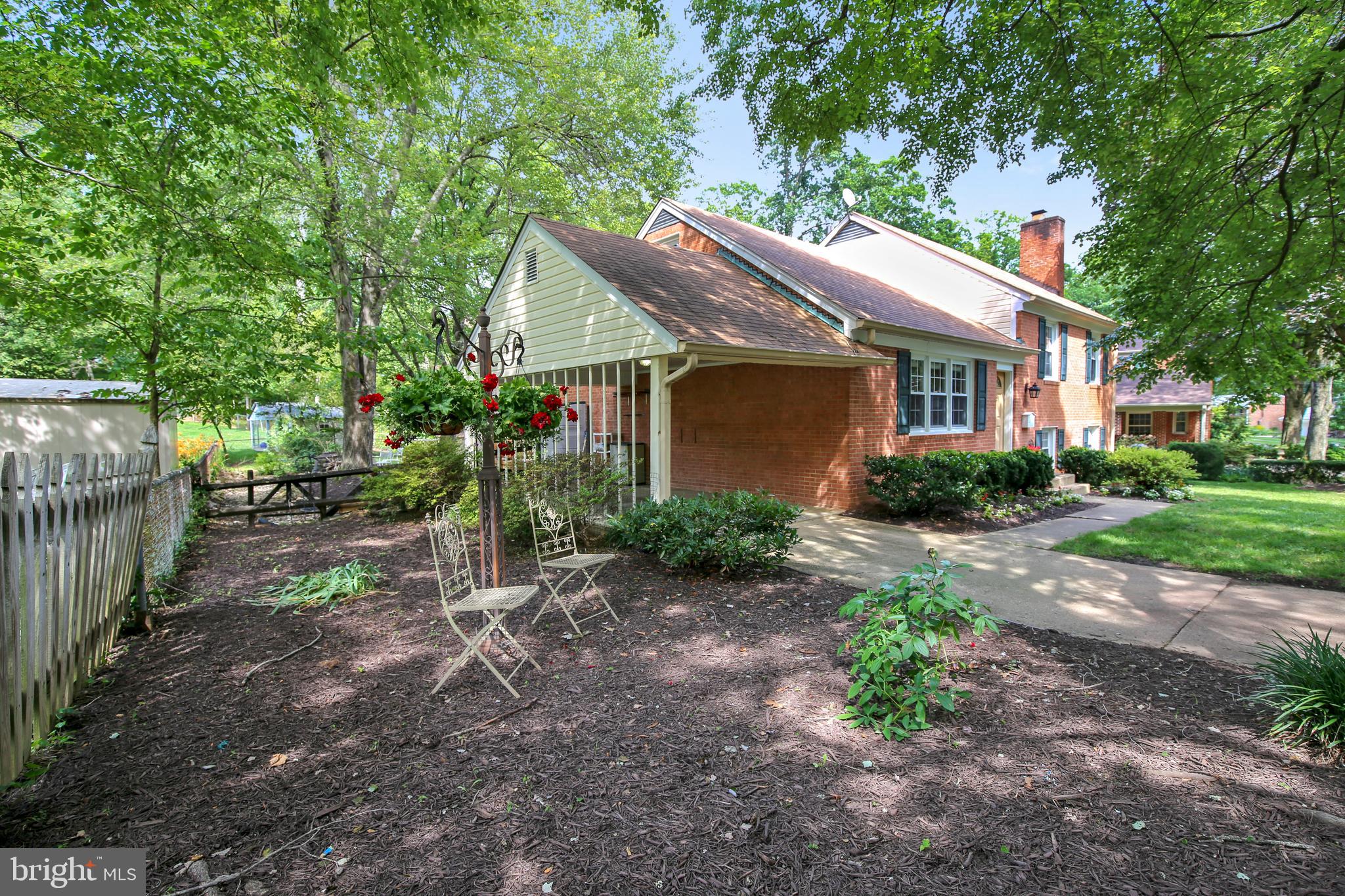 8844 Stark Road Annandale, VA 22003 - Photo 48 of 57 Lovely spaces to spend the afternoon!