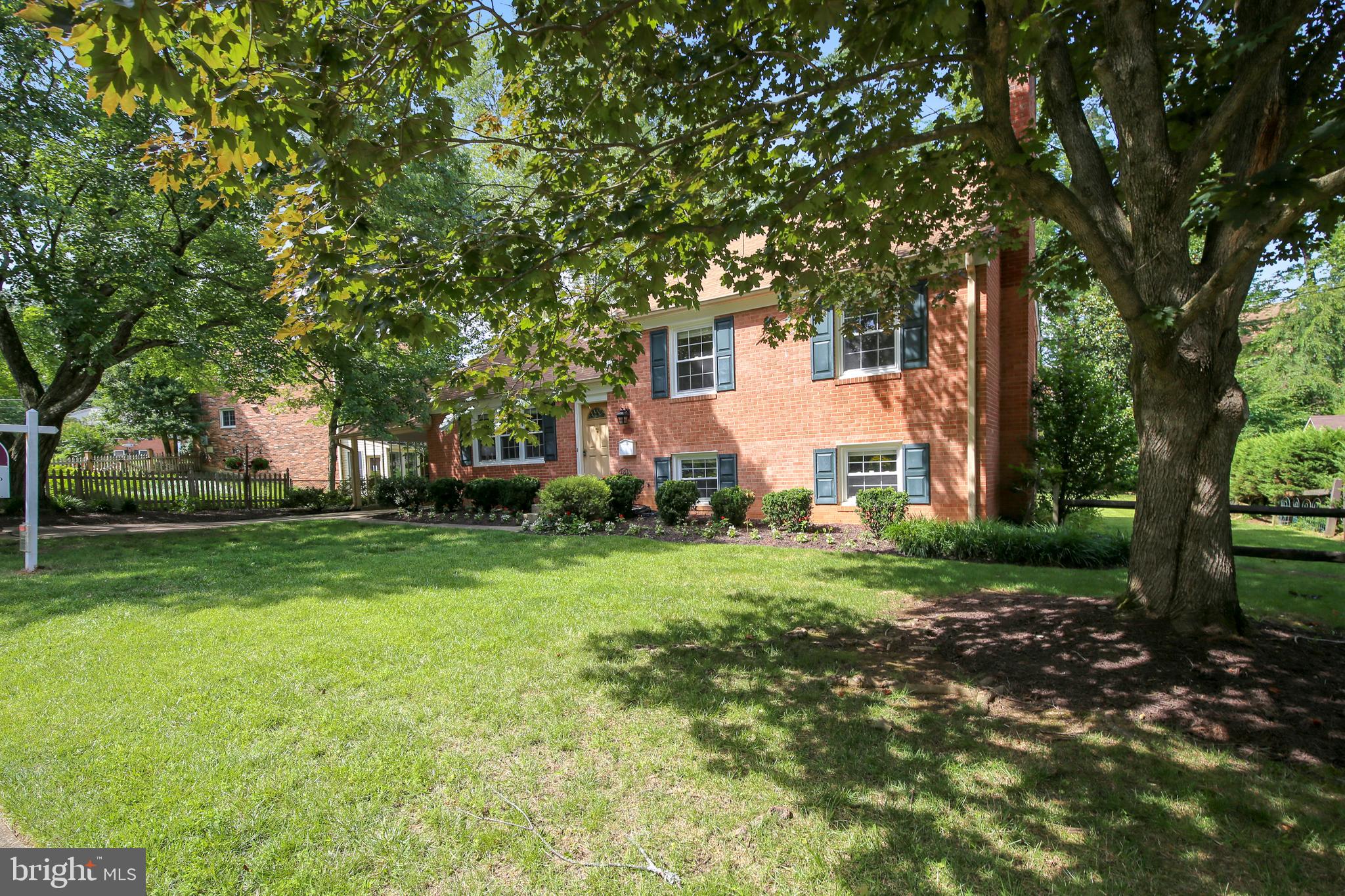 8844 Stark Road Annandale, VA 22003 - Photo 51 of 57 Expansive Front and Back yards!