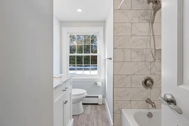 $925,000 | 200 Lumbert Mill Road, Centerville, MA 02632