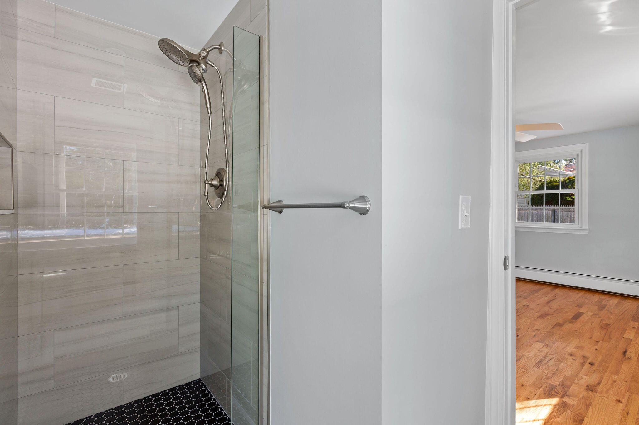 200 Lumbert Mill Road Centerville, MA 02632 - Photo 37 of 63 a bathroom with a shower