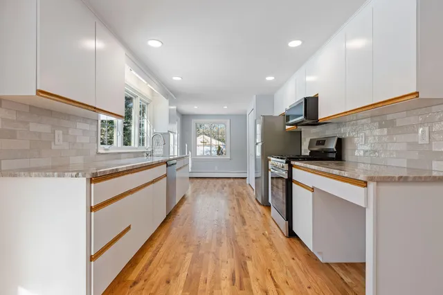 $925,000 | 200 Lumbert Mill Road, Centerville, MA 02632