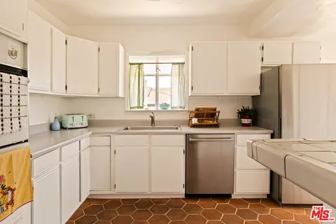$999,000 | 5158 Almaden Drive, Los Angeles, CA 90042