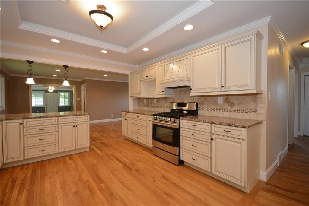 1148 Mohawk Road McDonald, PA 15057 - Photo 8 of 25 Gallery Image 8