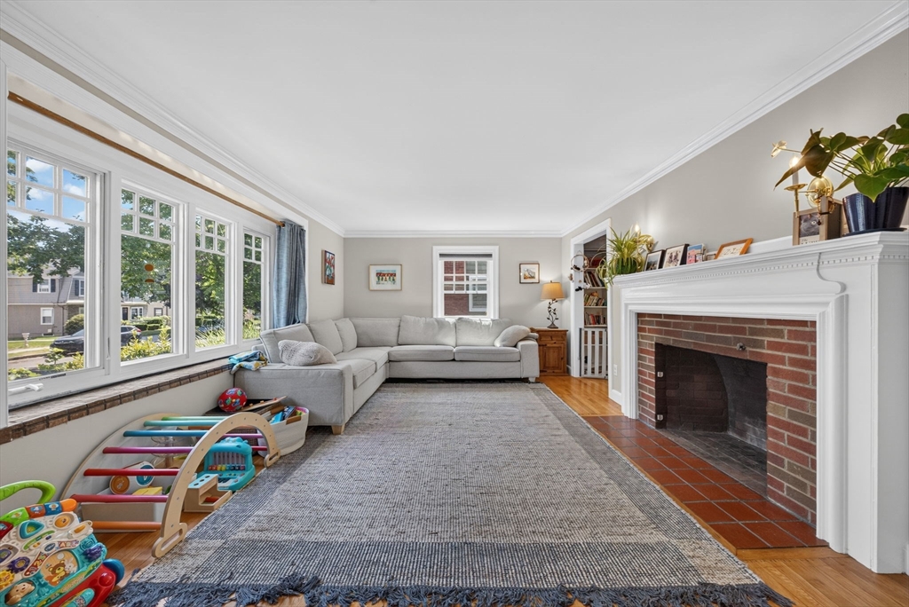 20 Payson Road, Unit 1 Belmont, MA 02478 - Photo 3 of 17