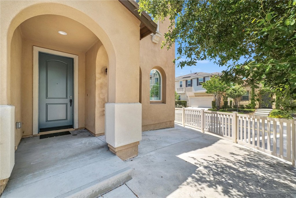 5219 Azul Drive Chino, CA 91710 - Photo 3 of 36