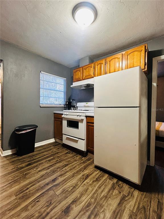 1027 Southeast 5th Avenue Gainesville, FL 32601 - Photo 14 of 19