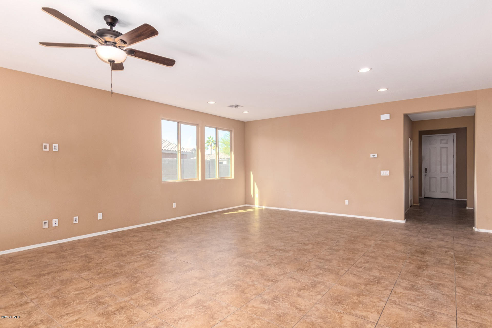 7543 West Darrel Road Laveen, AZ 85339 - Photo 5 of 27 e. Entry