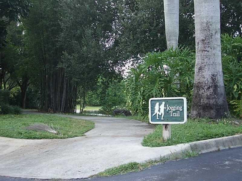 4261 West McNab Road, Unit 32 Pompano Beach, FL 33069 - Photo 17 of 20 Photo 17