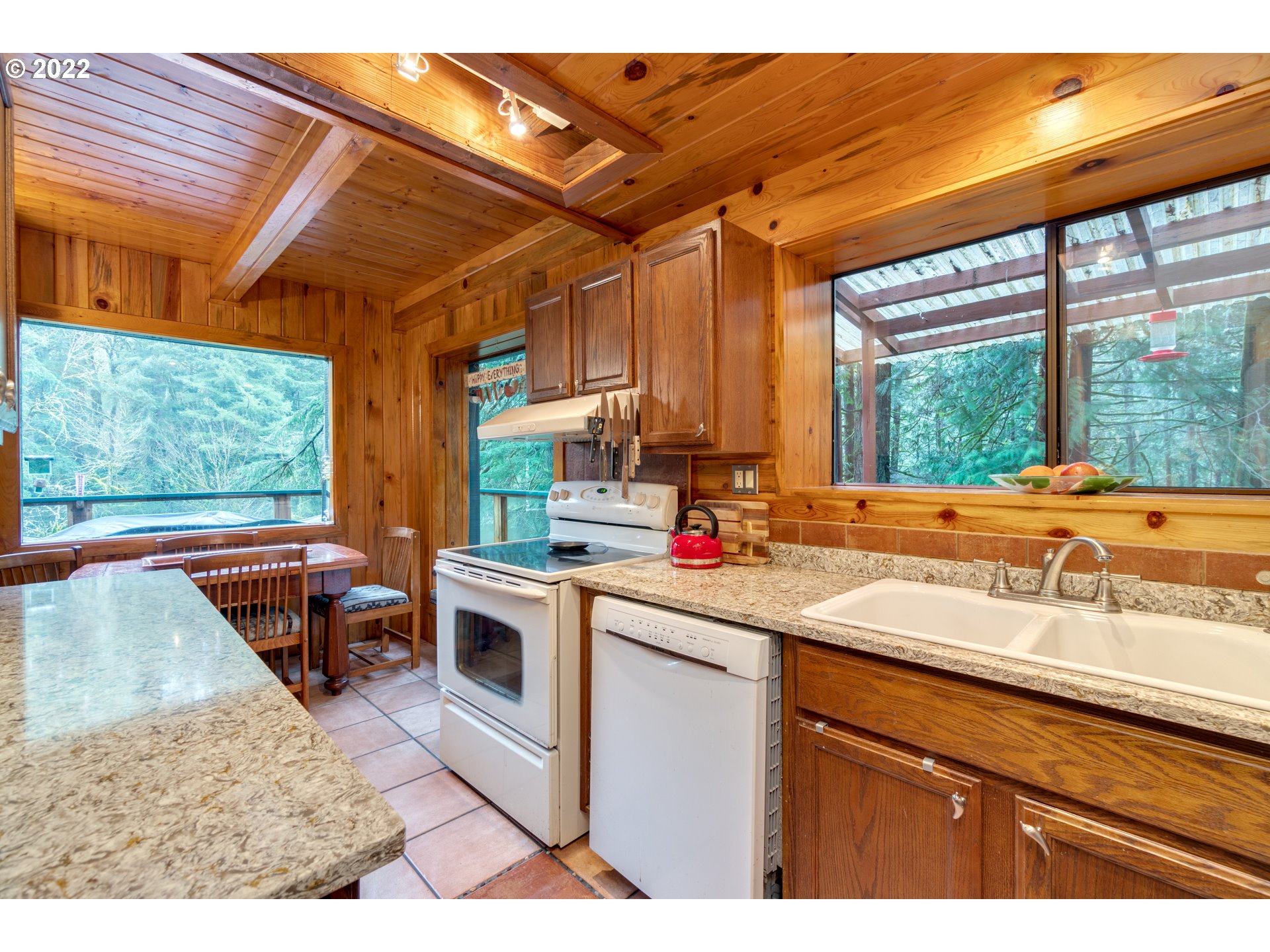 131 Daniel Road Washougal, WA 98671 - Photo 8 of 31 Gallery Image 8