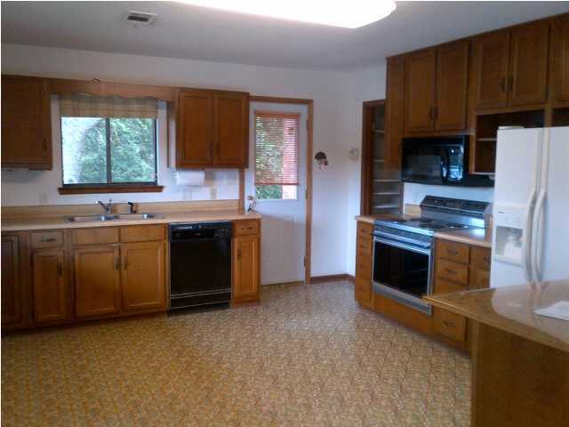 422 Pelham Road Fort Walton Beach, FL 32547 - Photo 15 of 25 Gallery Image 15