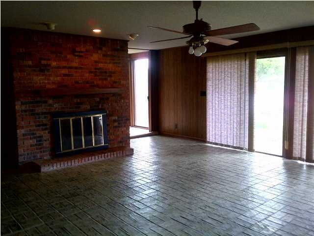 422 Pelham Road Fort Walton Beach, FL 32547 - Photo 20 of 25 Gallery Image 20
