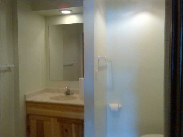 422 Pelham Road Fort Walton Beach, FL 32547 - Photo 22 of 25 Gallery Image 22