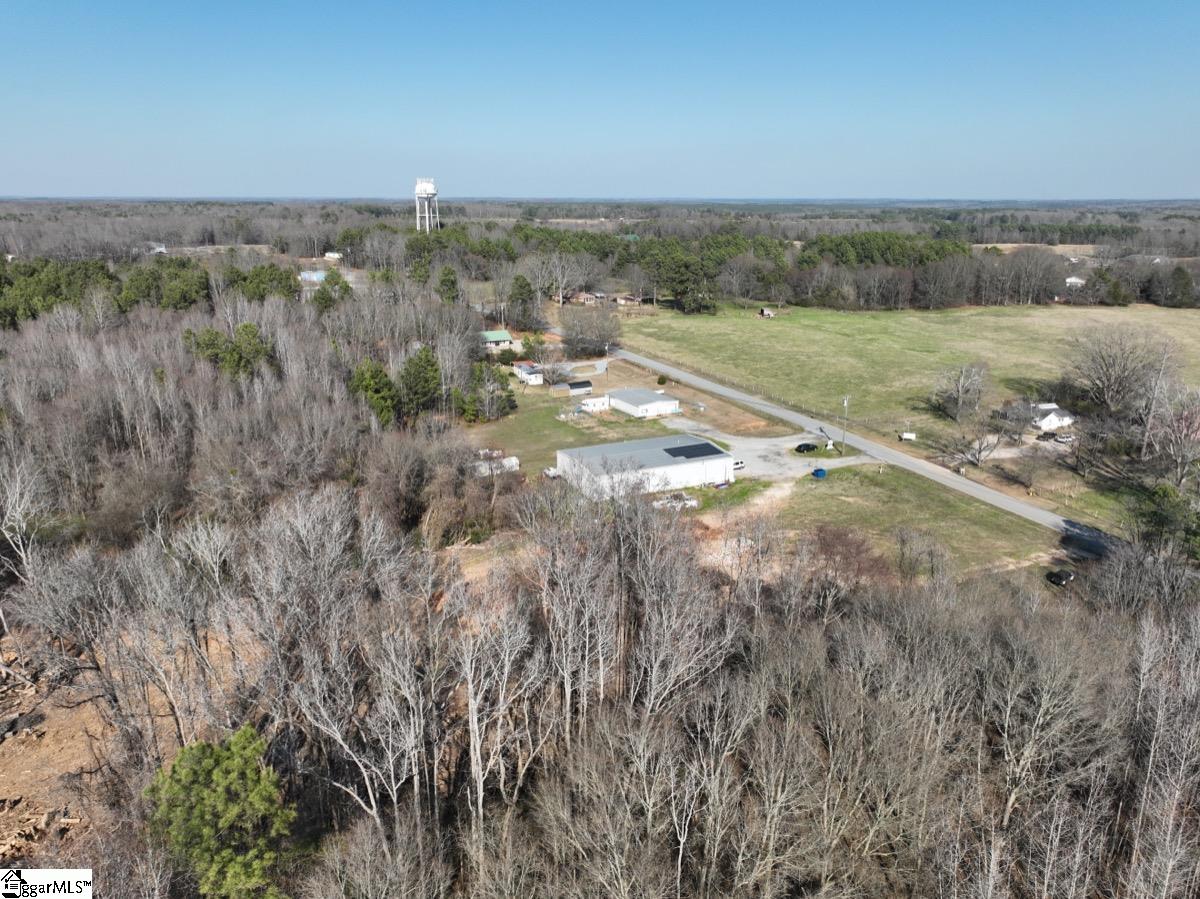 602 Templeton Road Laurens, SC 29360 - Photo 6 of 10