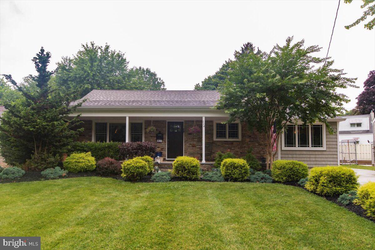 114 Wilburtha Road Ewing, NJ 08628 - Photo 1 of 27