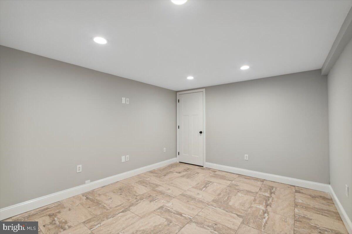 114 Wilburtha Road Ewing, NJ 08628 - Photo 20 of 27