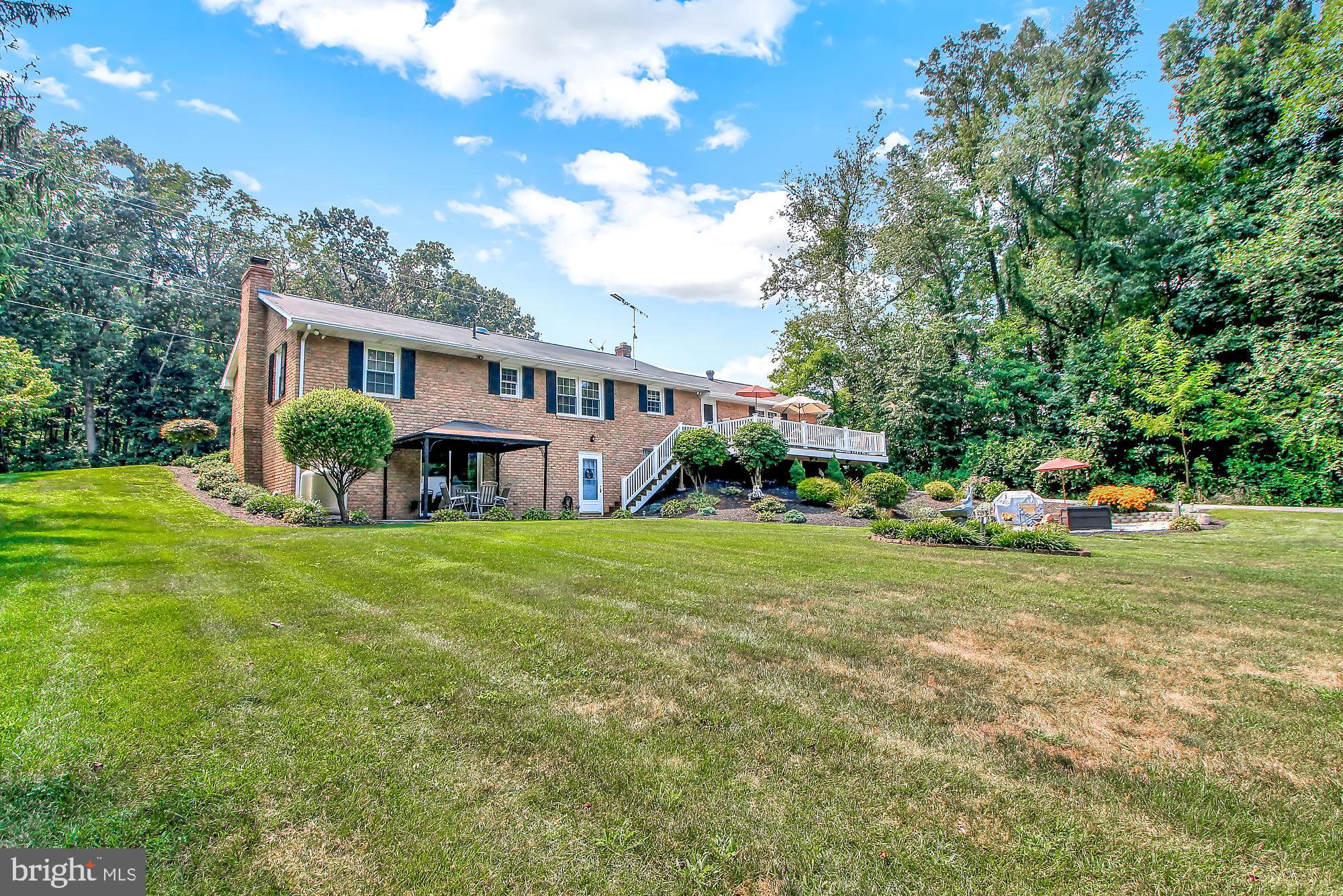 230 Bankert Road Hanover, PA 17331 - Photo 27 of 34 Front View from Side Angle