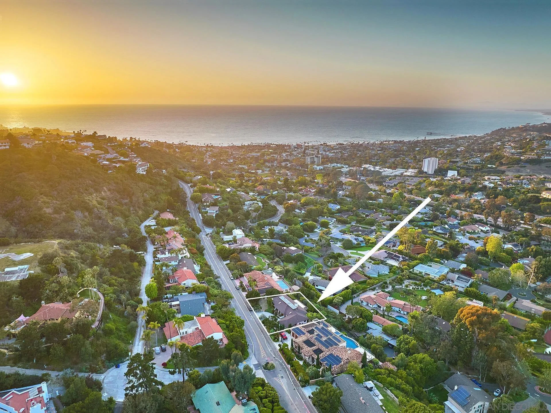 7774 Via Capri La Jolla, CA 92037 - Photo 9 of 45 an aerial view of city and lake