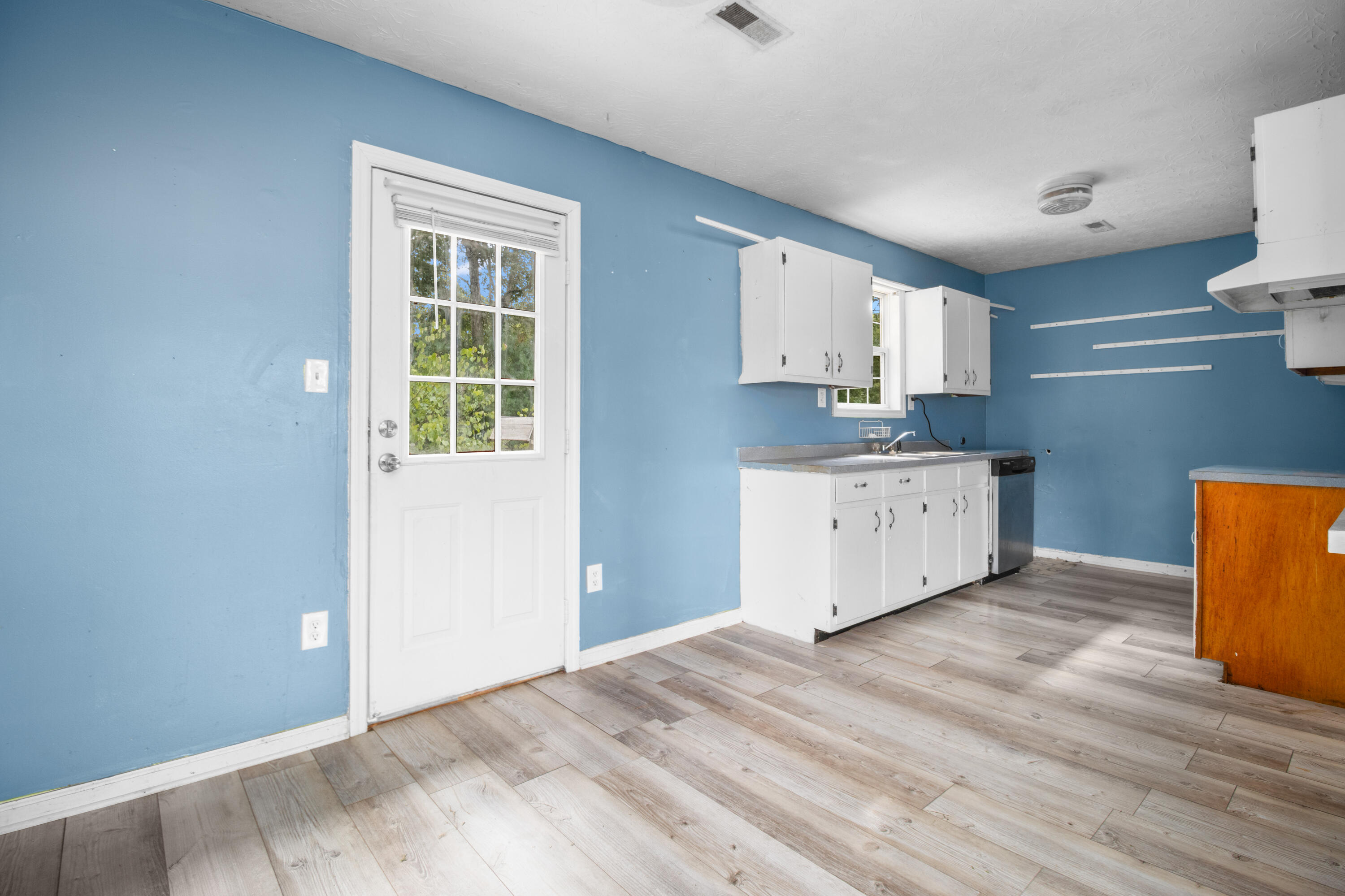1246 Asa Flat Road Annville, KY 40402 - Photo 14 of 27 TAJ-LV-3416