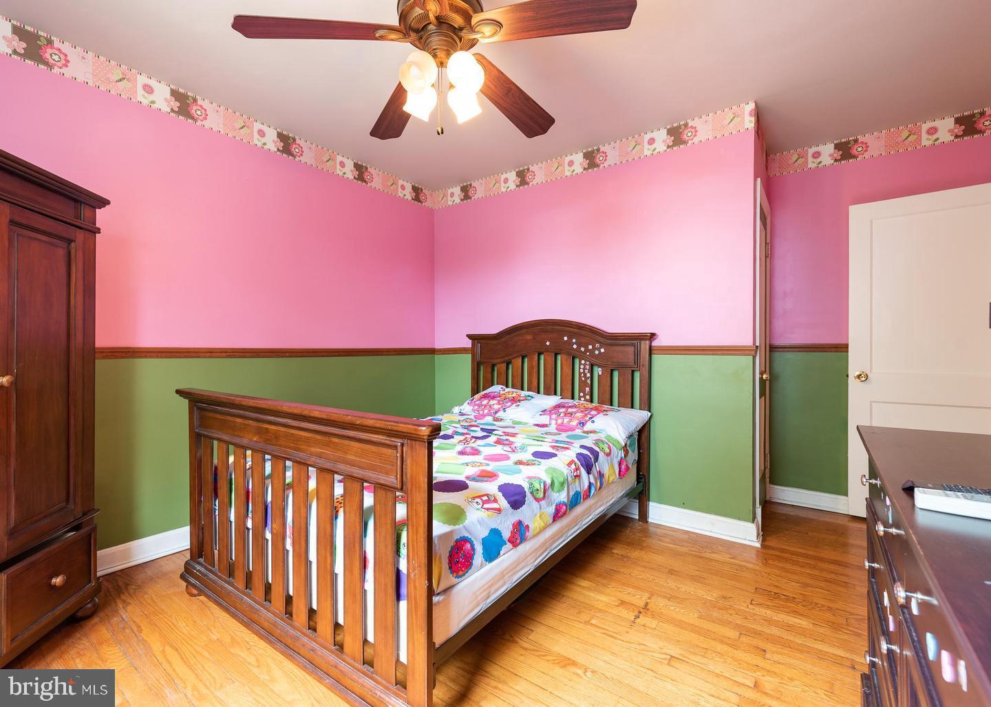 819 Wicklow Road Baltimore, MD 21229 - Photo 13 of 21